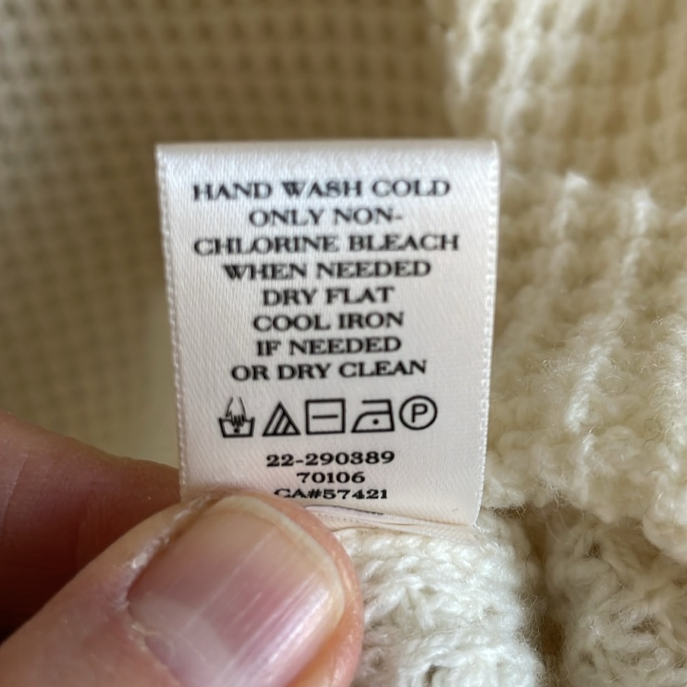 Ann Taylor Cream Knit Sweater Size Large - Picture 6 of 6